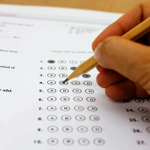Focused TOEIC test preparation for students aiming for high scores.